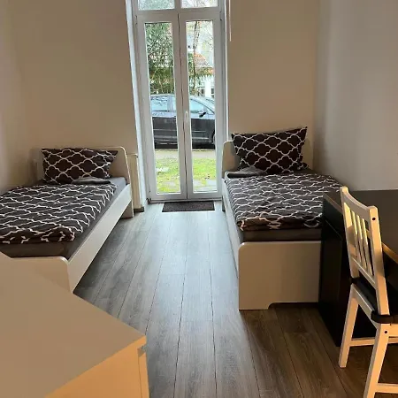 Apartment Moeblierte Mit Ruhiger Terrasse In Bester Lage Fuer Feriengaeste Und Beruflich Reisende