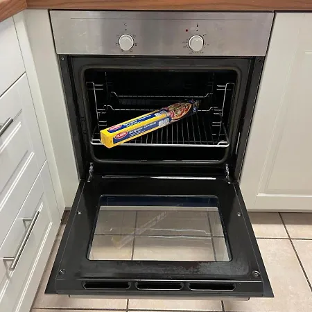 Moeblierte Mit Ruhiger Terrasse In Bester Lage Fuer Feriengaeste Und Beruflich Reisende Apartment *