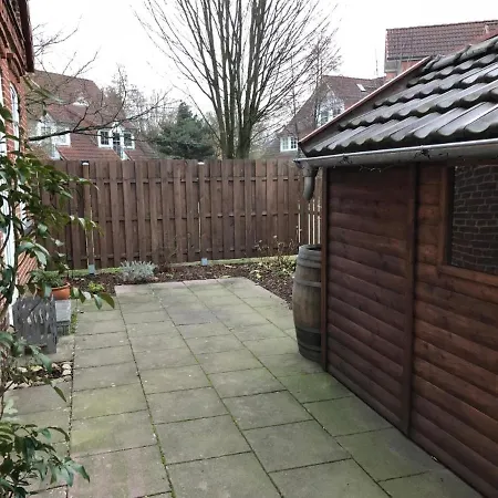 Apartment Moeblierte Mit Ruhiger Terrasse In Bester Lage Fuer Feriengaeste Und Beruflich Reisende Ottersberg