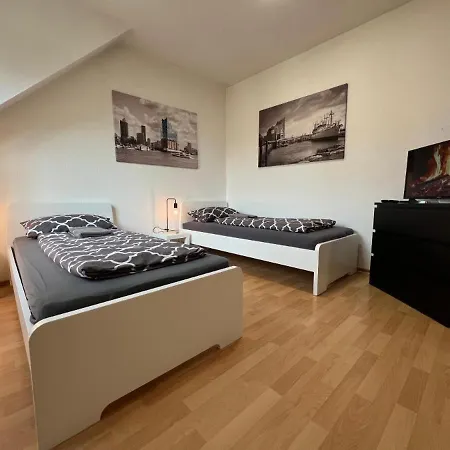 아파트 Moeblierte Mit Ruhiger Terrasse In Bester Lage Fuer Feriengaeste Und Beruflich Reisende Ottersberg